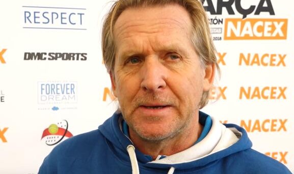 舒斯特尔：皇马没有巴萨那样的团队氛围 责任主要在皇马球员身上