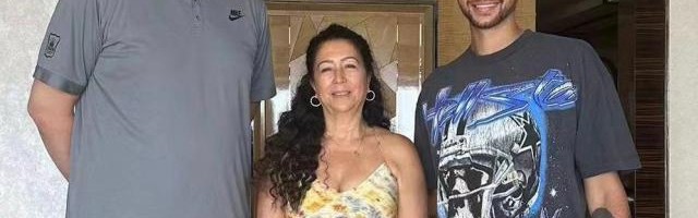 开云下载-官宣！李凯尔正式入籍中国 男篮首位归化球员到来